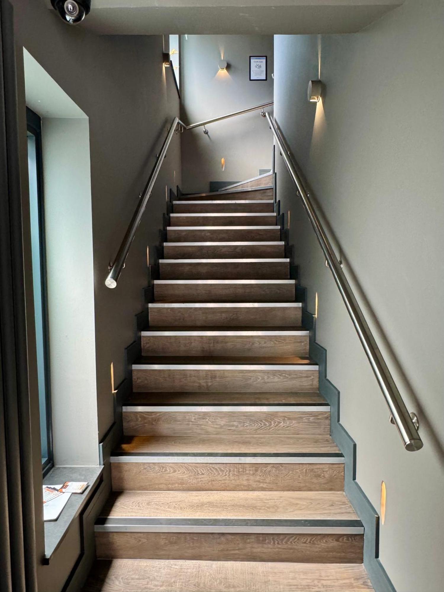 Uno In The - Luxury Serviced Apartment Truro