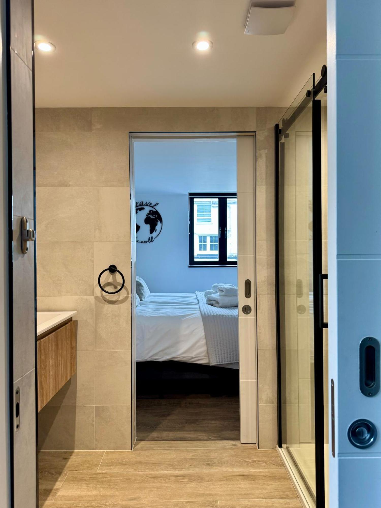 Uno In The - Luxury Serviced * Truro